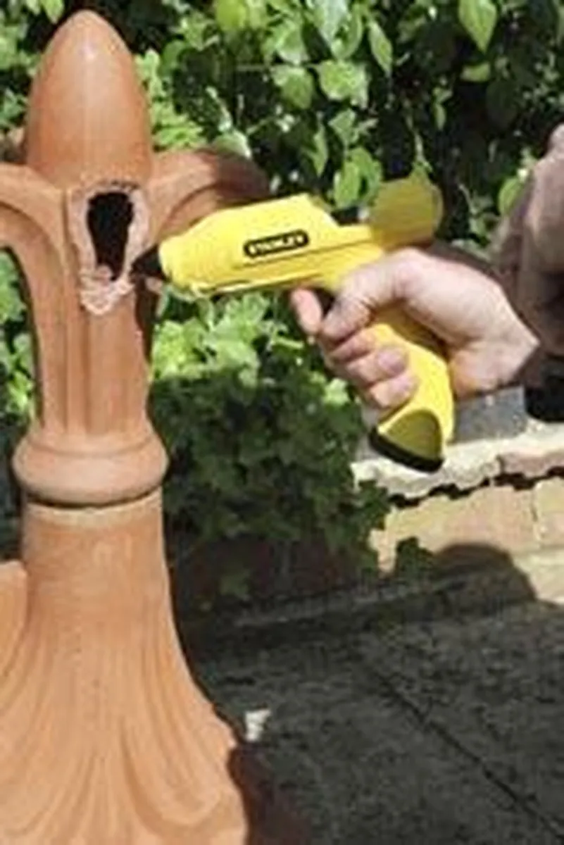 Stanley GR90R Draadloos Lijmpistool STHT6-70416 - 40W - Geel