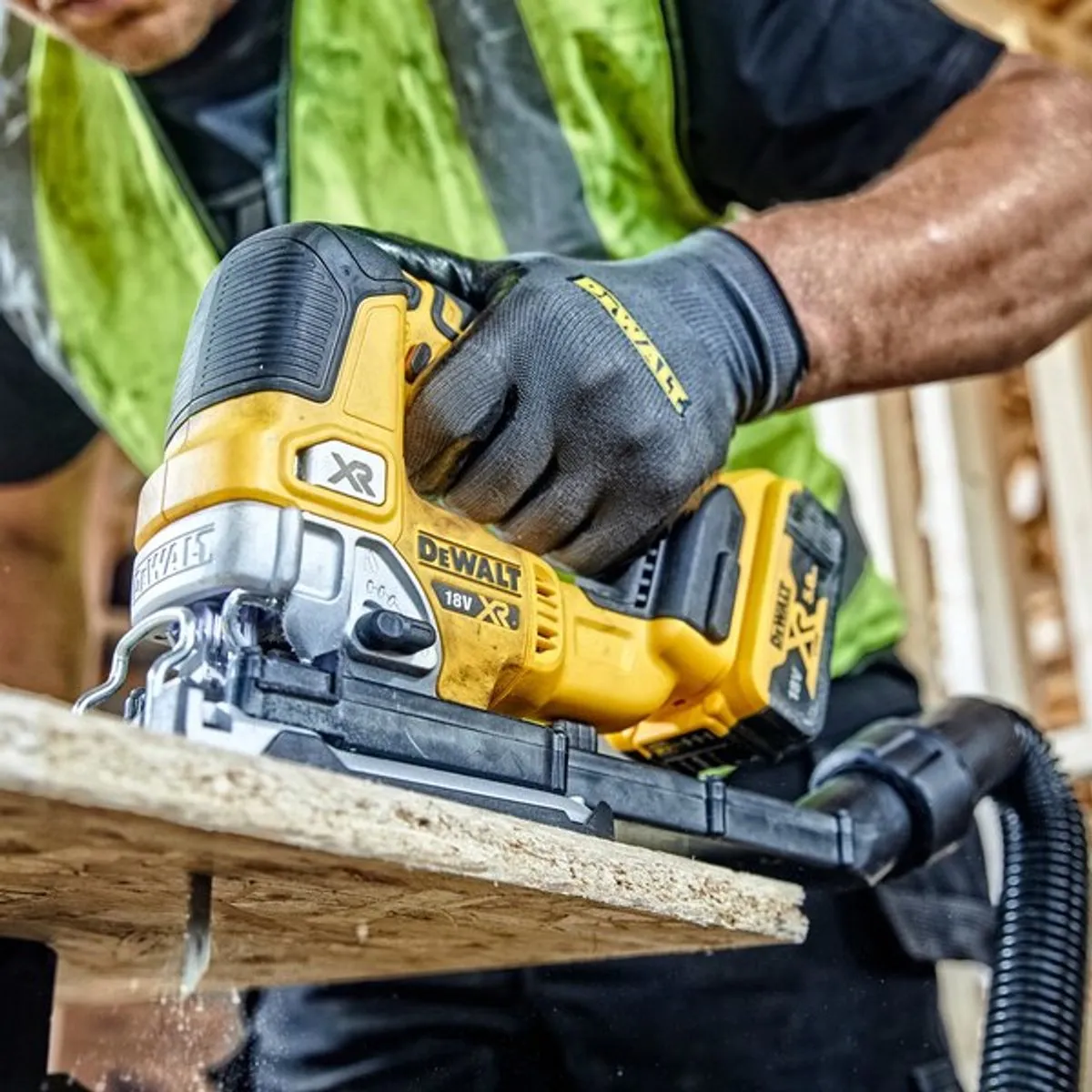 DeWalt DCS334N Decoupeerzaag 18V - Koolborstelloos