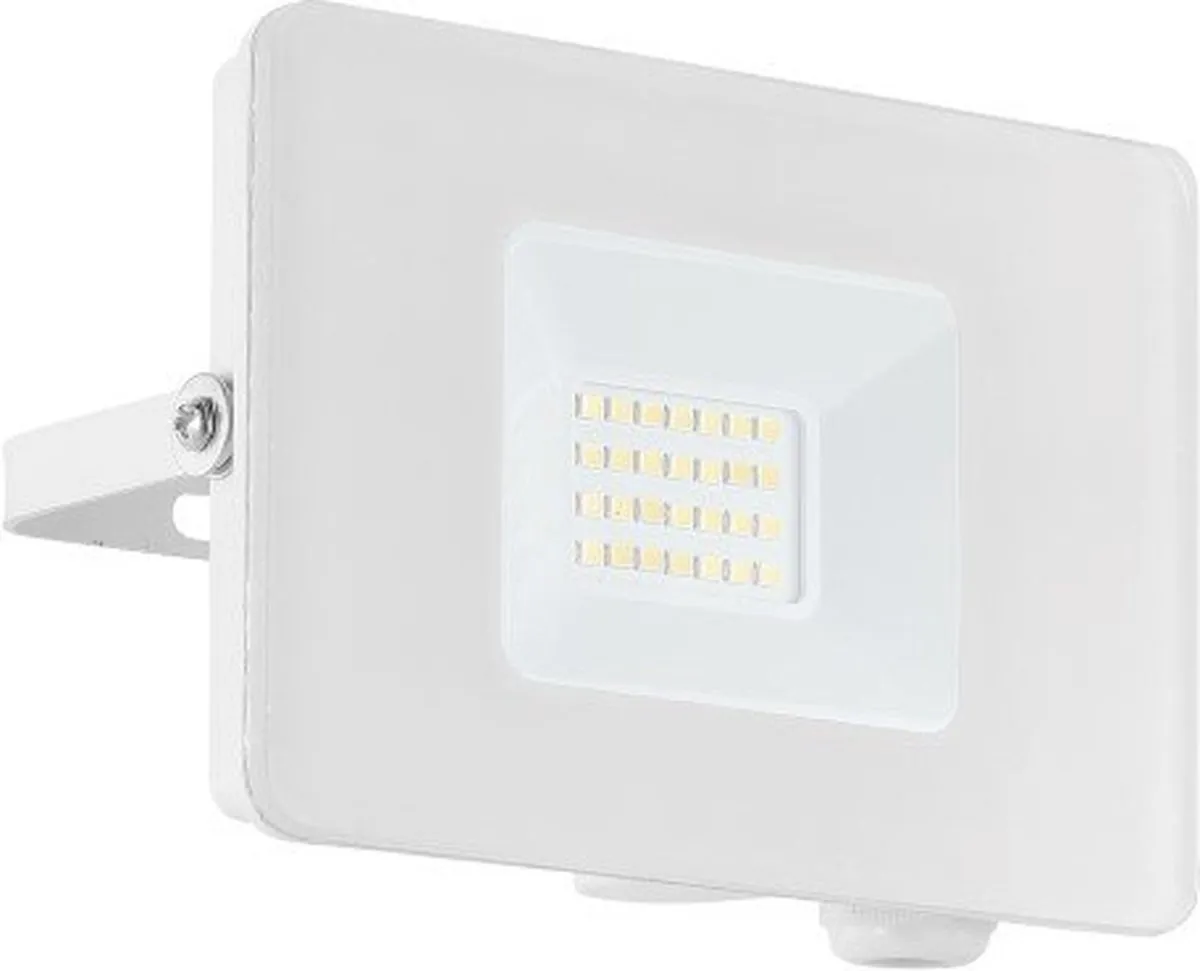 Eglo Faedo 3 Buiten Muurverlichting 20W Wit