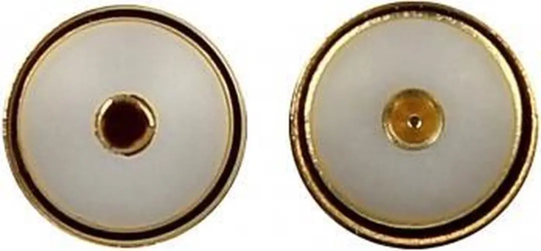 Delock RP-SMA naar SMA Haakse Adapter 50 Ohm 3 GHz - Goud