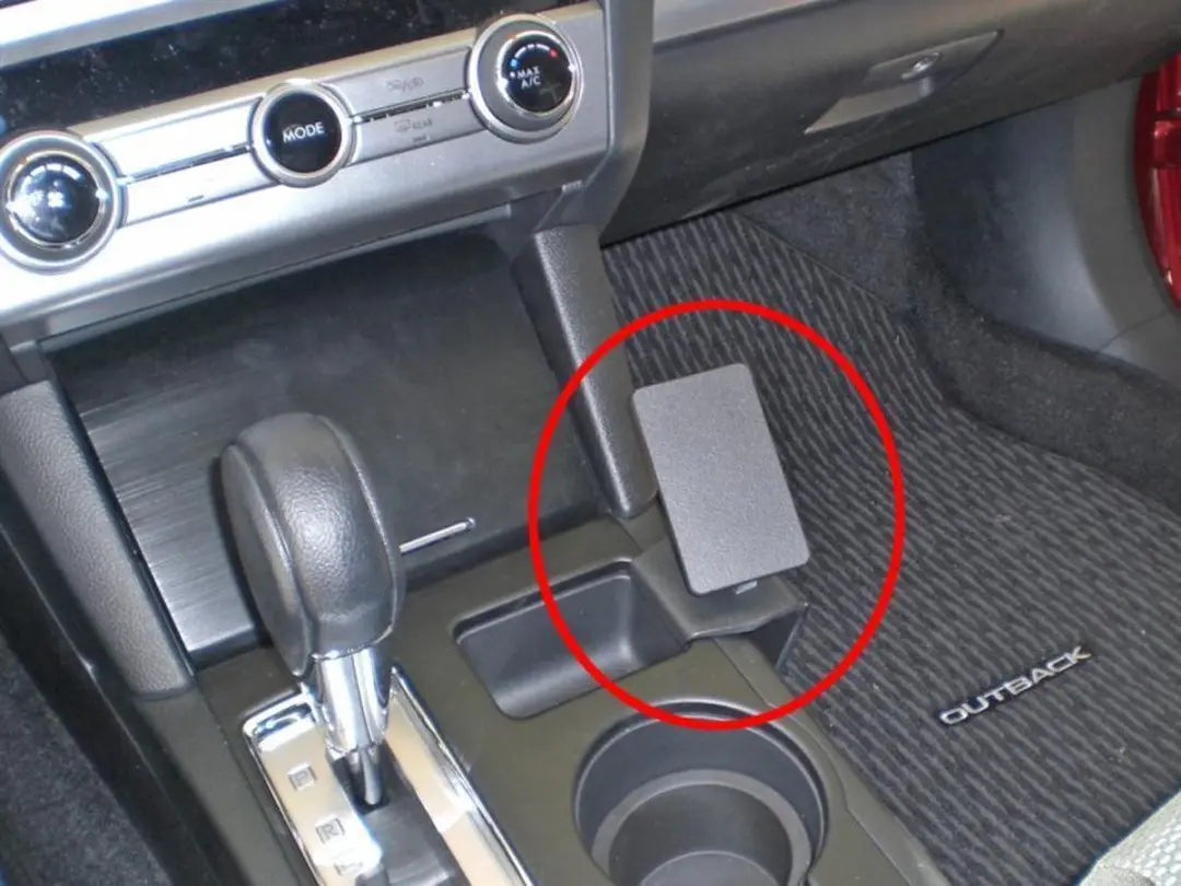 Proclip Subaru Legacy / Outback 2015-USA console mount