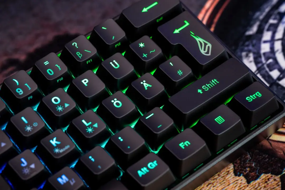 Verbatim Surefire KingPin M1 RGB Gaming Toetsenbord - Zwart