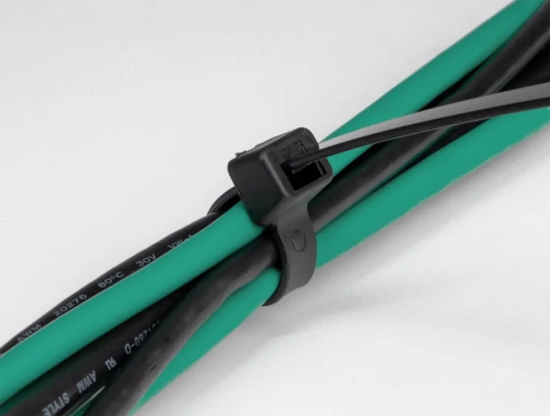 Delock Kabelbinders UV-bestendig 1220x9mm - 10 Stuks