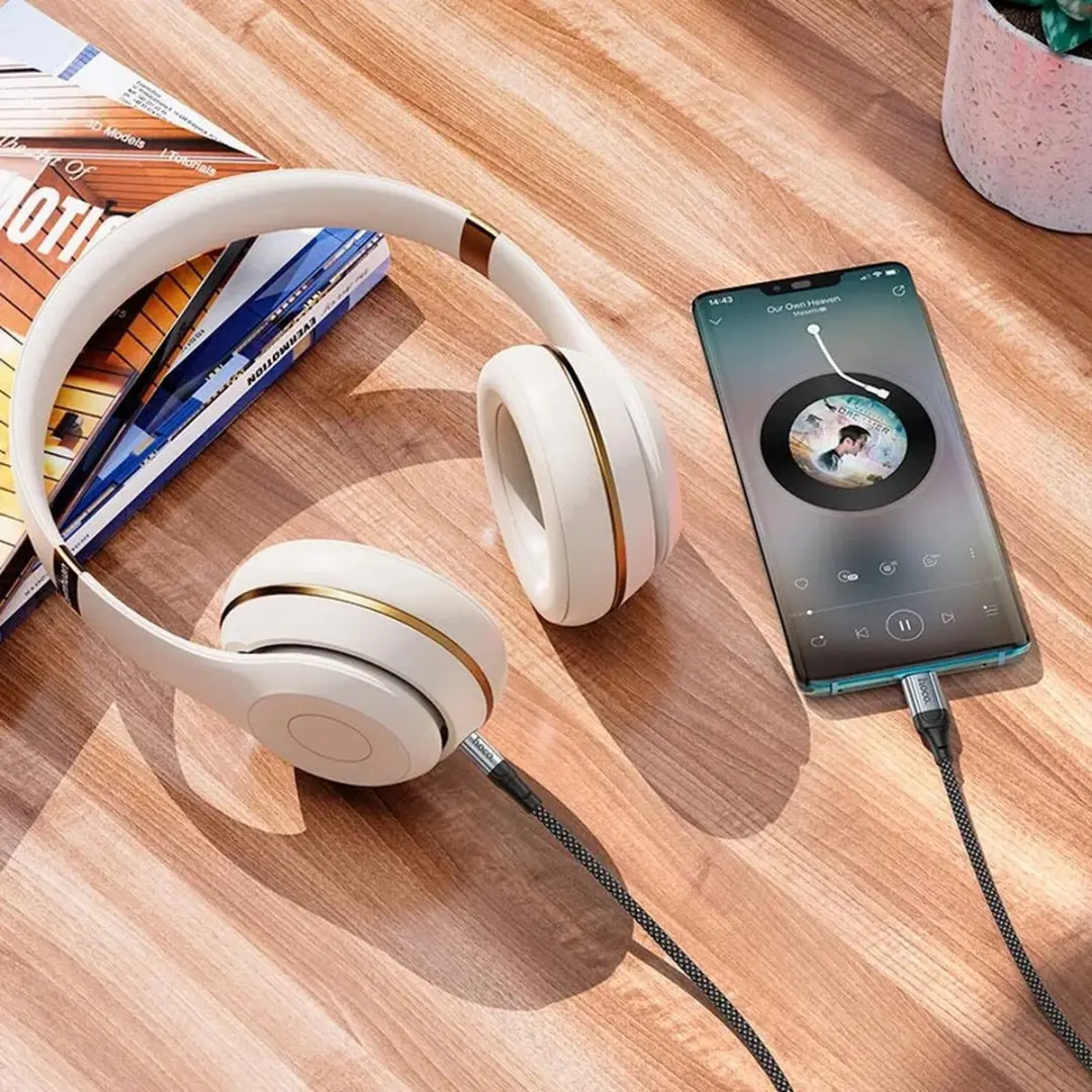 Hoco UPA26 USB-C naar 3,5mm Jack Audiokabel 1M - Zwart