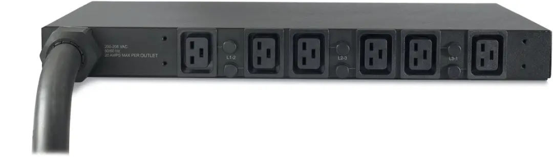 APC Basic Rack PDU AP7526 22kW 400V - 6x C19 - Zwart