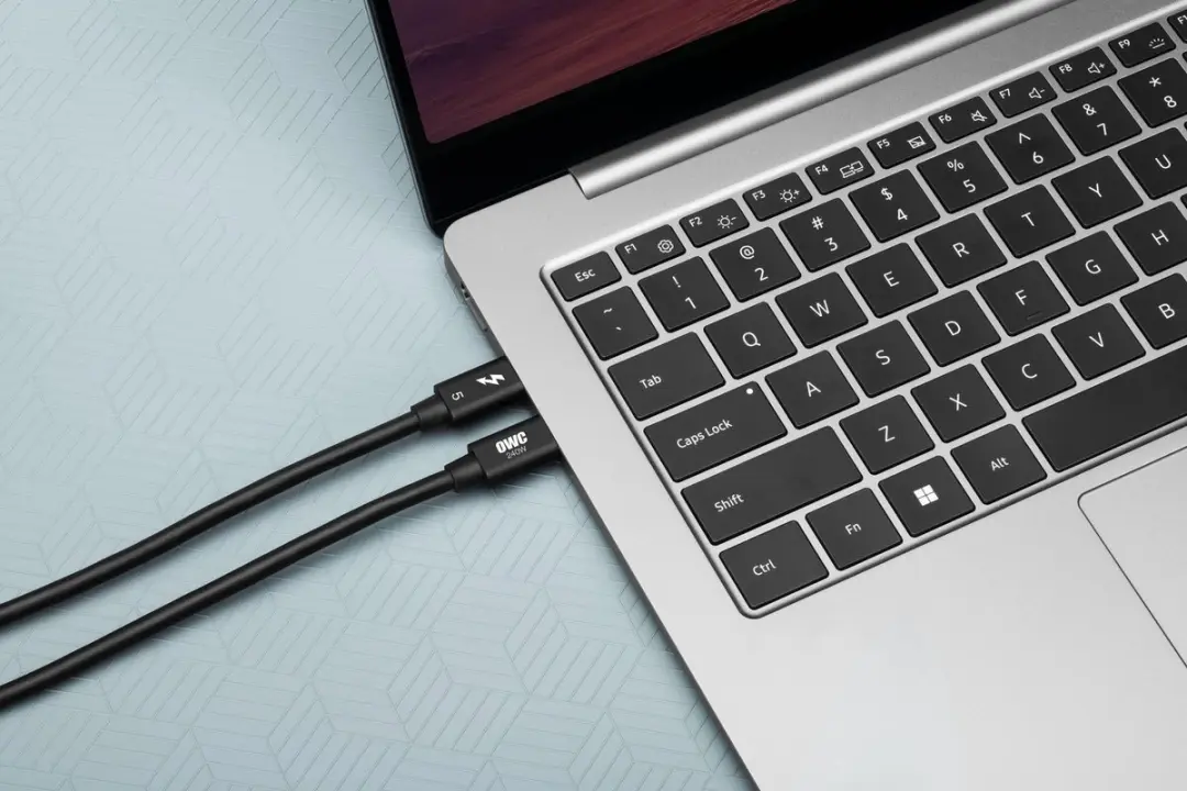 OWC Thunderbolt 4 Kabel 0.3m - 80/120Gb/s - 240W - Zwart