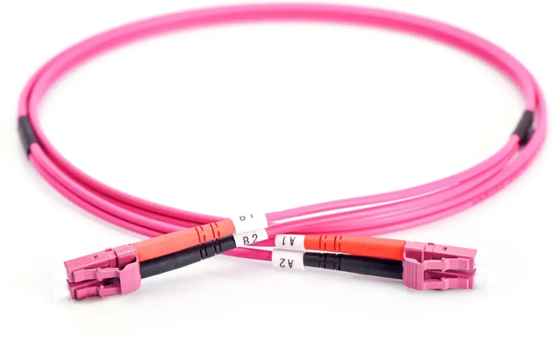 Digitus DK-2533-05-4 Glasvezelkabel 5m - Violet