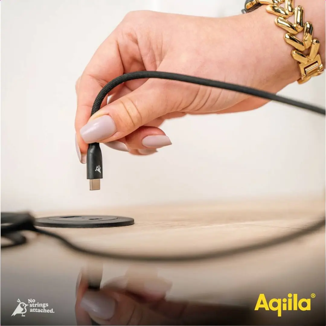 Aqiila iPhone Laadkabel USB-C naar Lightning 30W 1m - Zwart - afbeelding 6 van 6