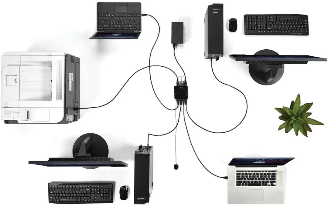 Startech HBS304A24A USB 3.0 Sharing Switch 4x4 - Zwart