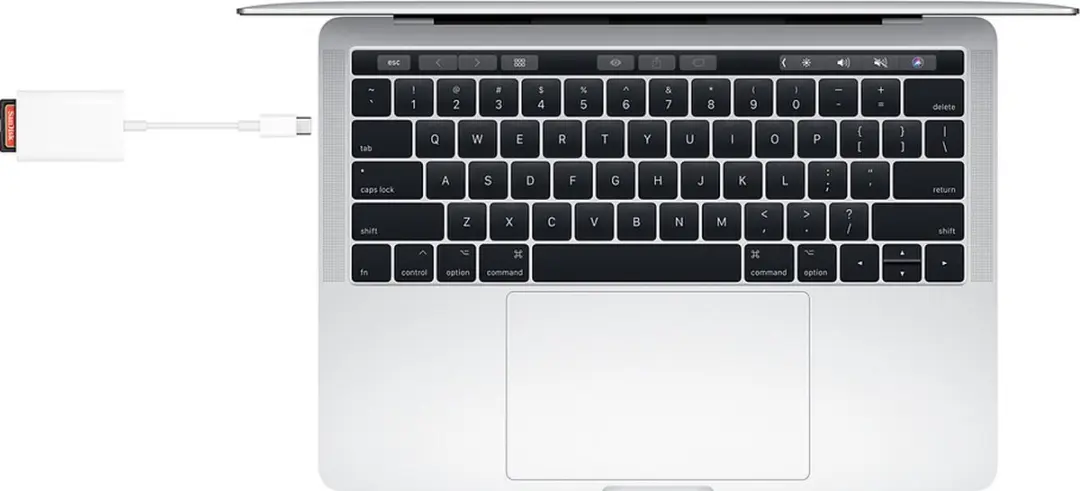 Apple MUFG2ZM/A USB-C SD Kaartlezer - Wit - afbeelding 6 van 6