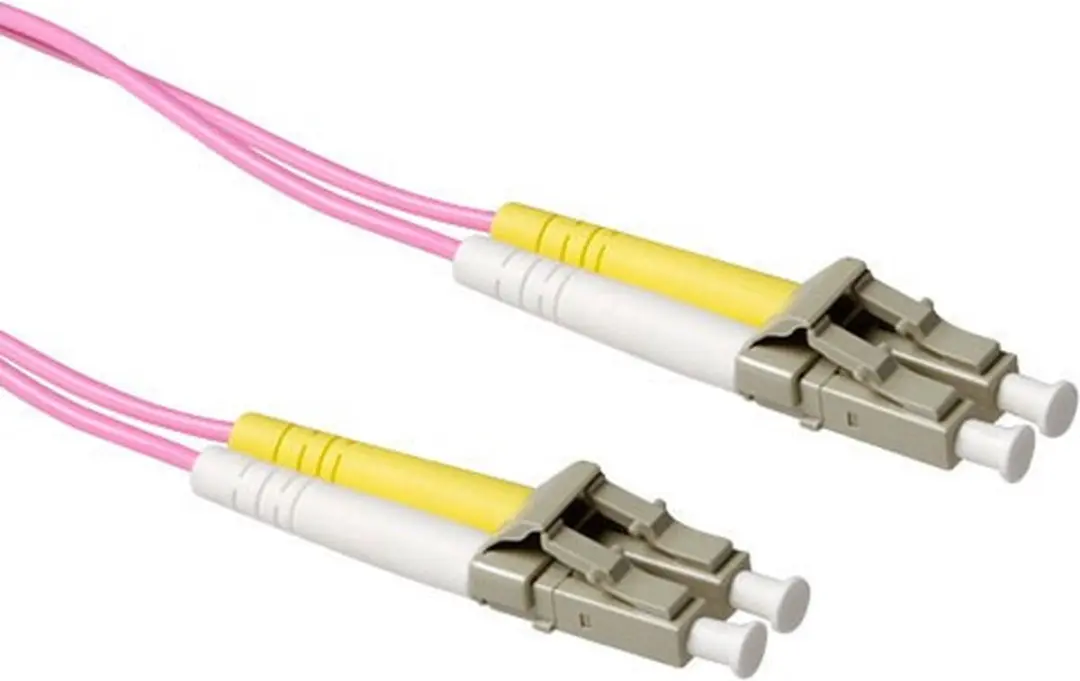 ACT RL9700 Glasvezel Patchkabel 0,5m OM4 LC Duplex