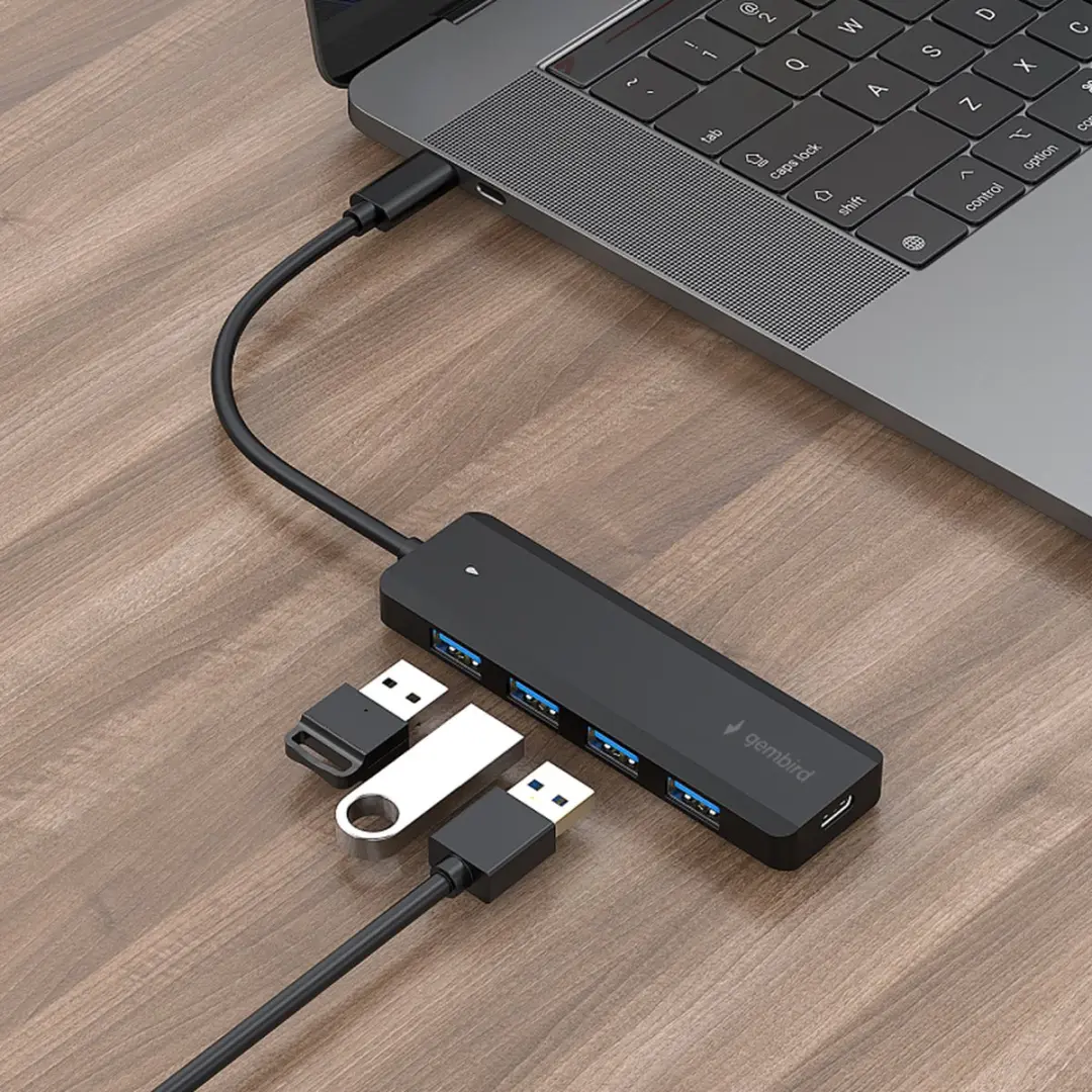 Gembird USB-C Hub UHB-CM-U3P4P-01 - 4x USB-A 3.2 Gen 1 - 15cm