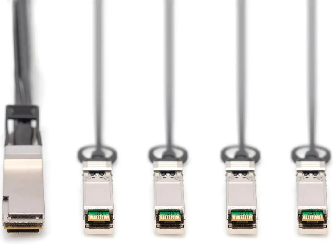 Digitus DN-81322 Glasvezelkabel SFP+ QSFP+ - 2m - Zwart