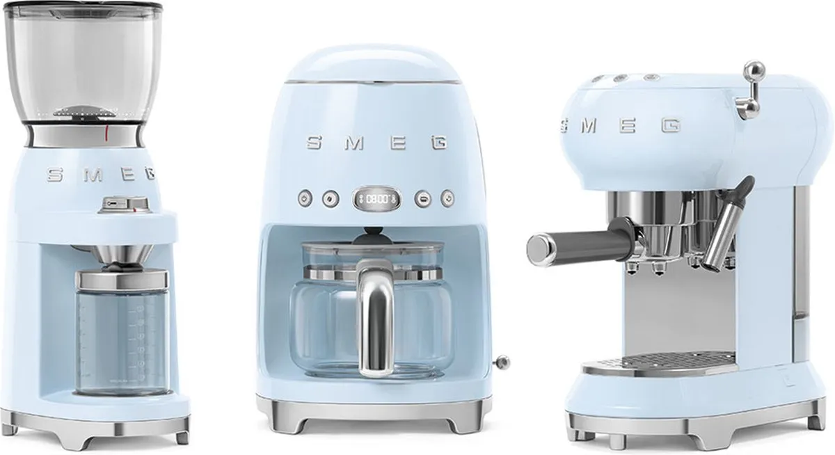 Smeg DCF02PBEU Filterkoffiemachine - Pastelblauw - 10 Kopjes