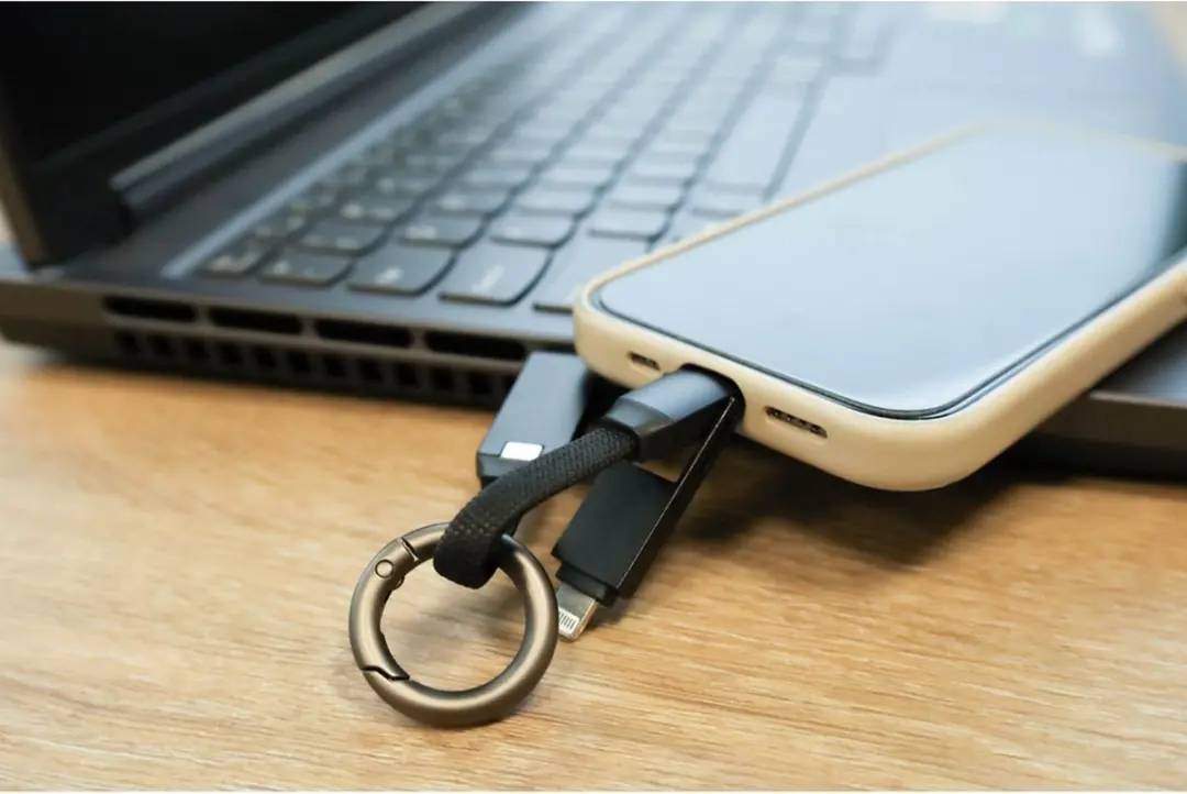 Mobiparts Aluminium 3-in-1 Kabel Ultra Slim MP-128875 - Zwart