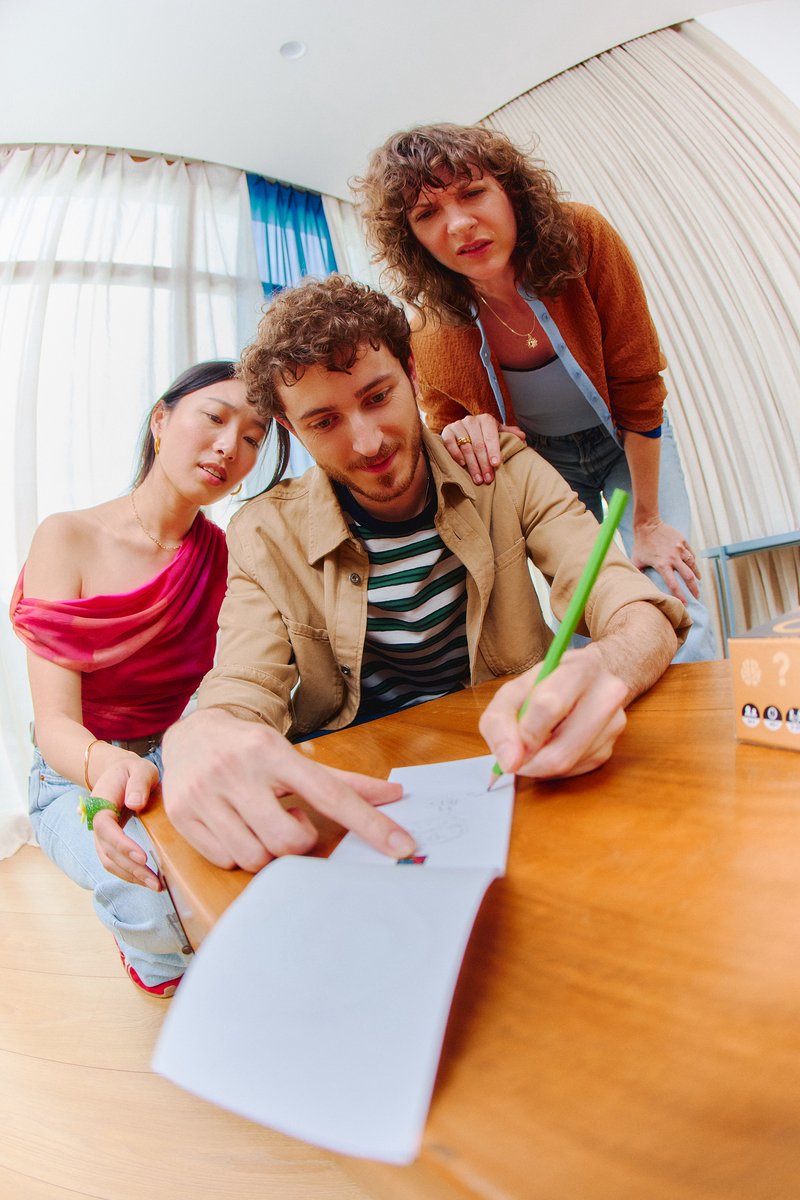 Party & Co. - Original - Vanaf 14 jaar - Bordspel - Partygame - Actiespel