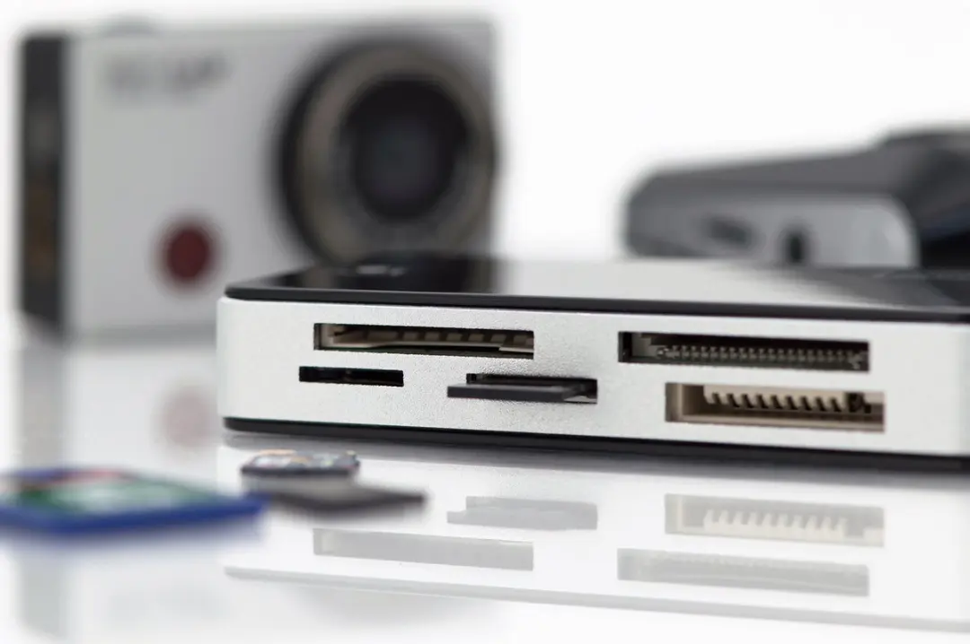 Digitus DA-70330-1 USB-kaartlezer - USB 3.0 - Zwart/wit