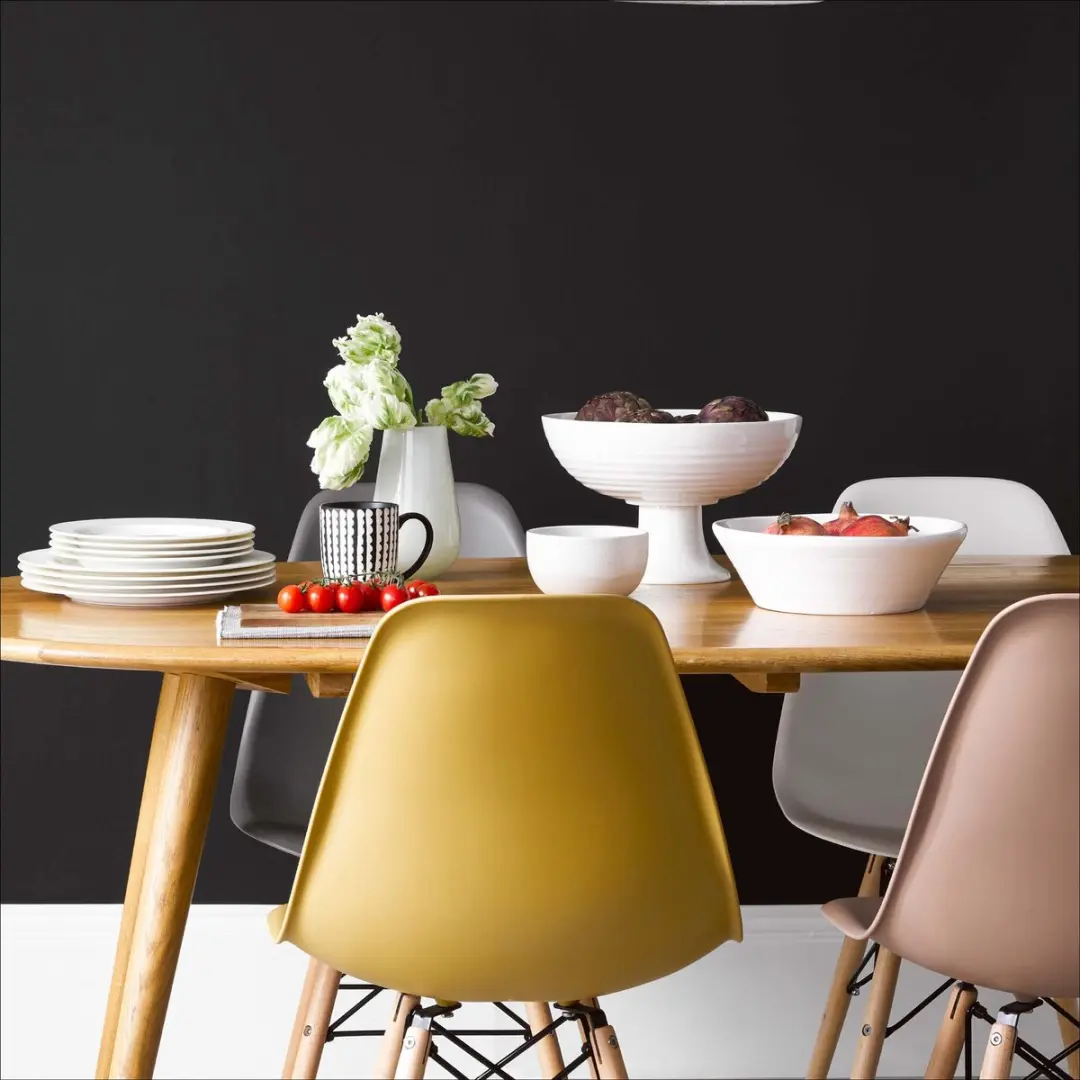 Rust-Oleum Zwart Chalky Finish Muurverf 2,5L - Natuurlijke Houtskool
