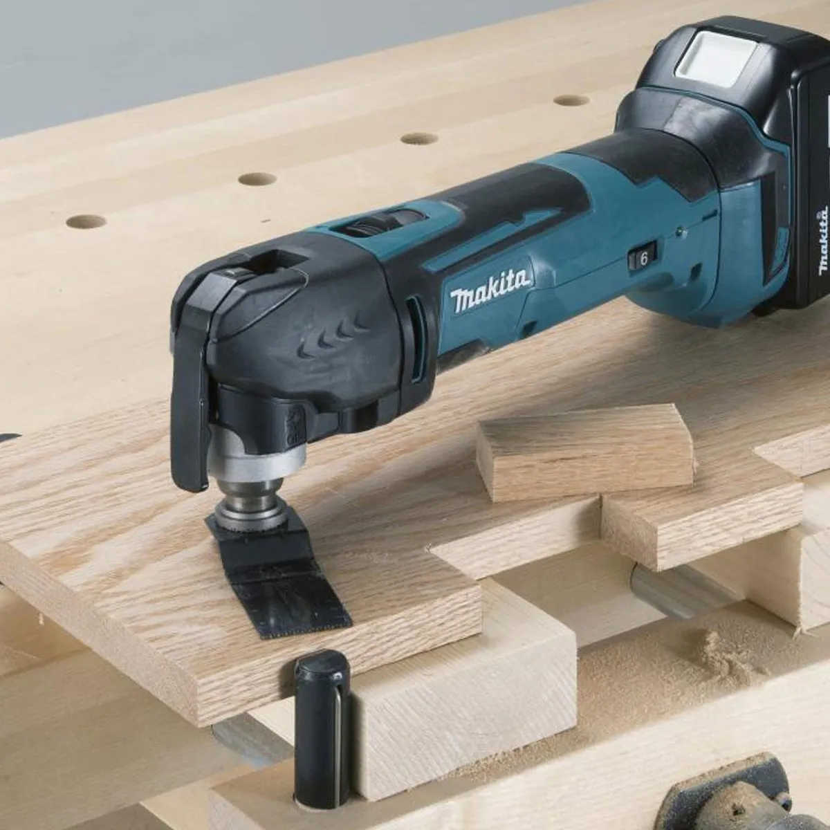 Makita DTM51ZJX3 Multitool 18V - 16 Accessoires