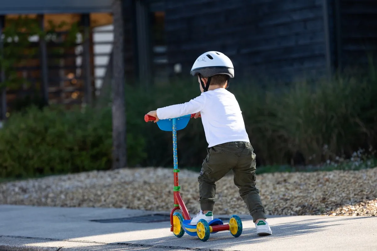 Smoby - Super Mario Step - Step - Scooter - Stuur in de hoogte verstelbaar - Vanaf 3 jaar