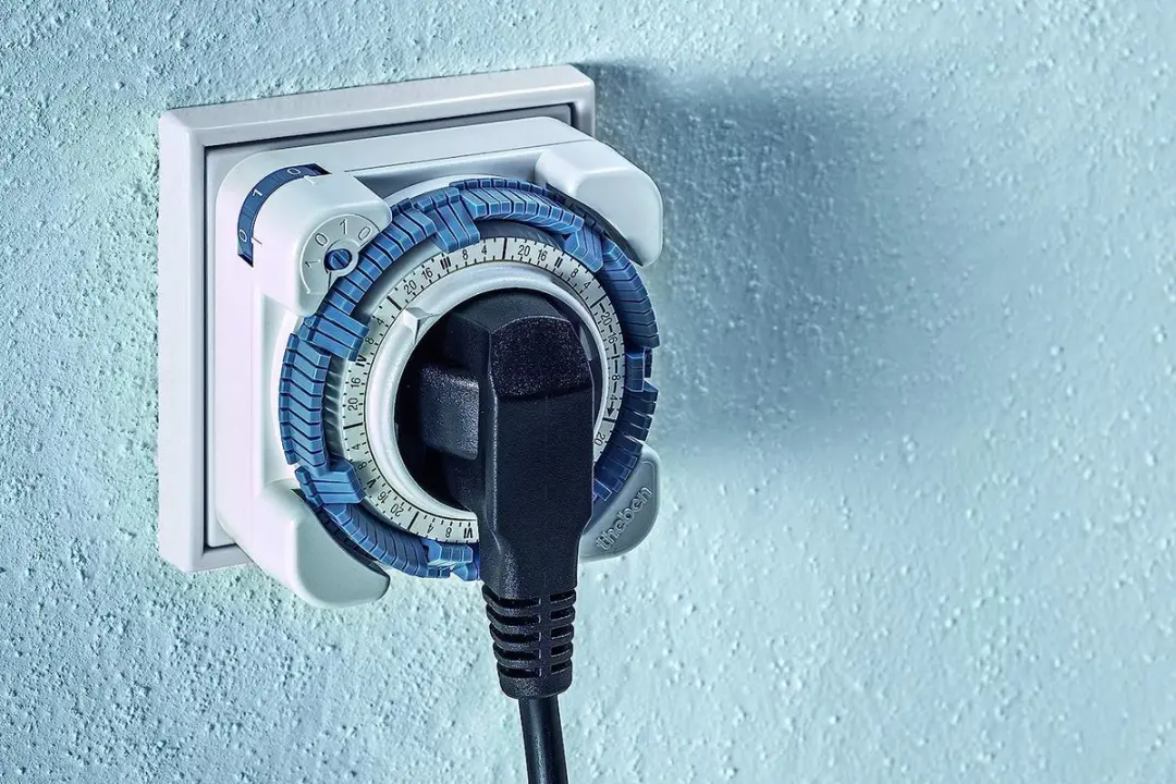 Theben Timer 26 UTE 0260841 Schakelklok - 400W - Wit