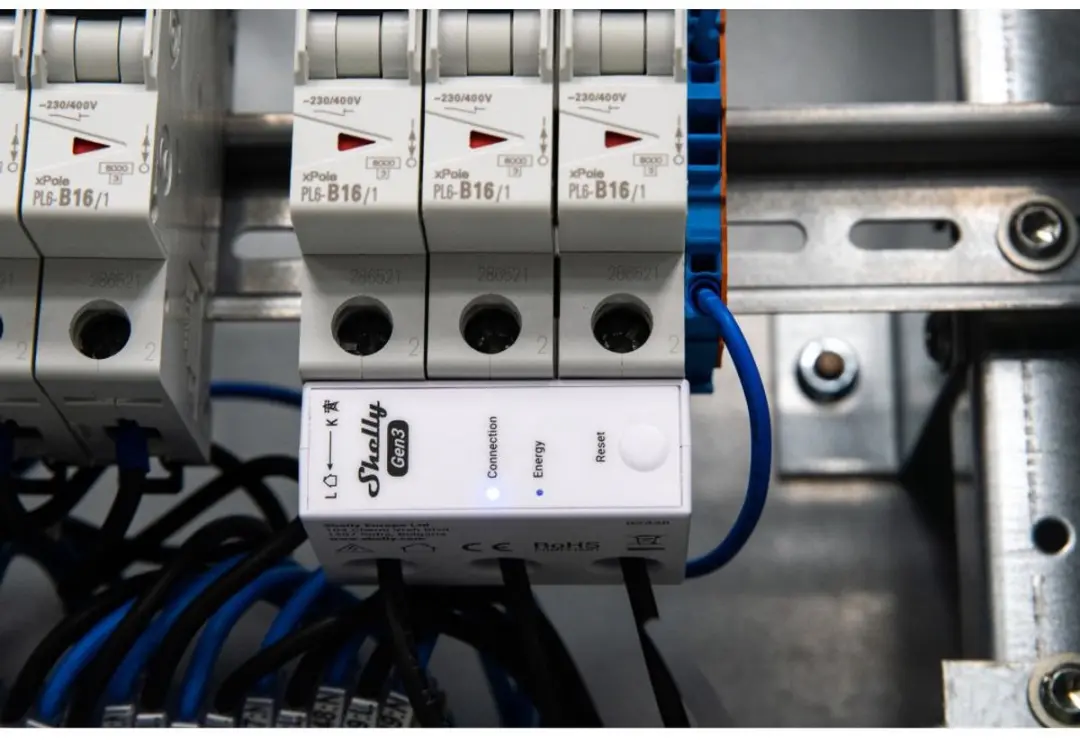 Shelly 3EM S3EM-003CXCEU63-T Energiemeter - Wit