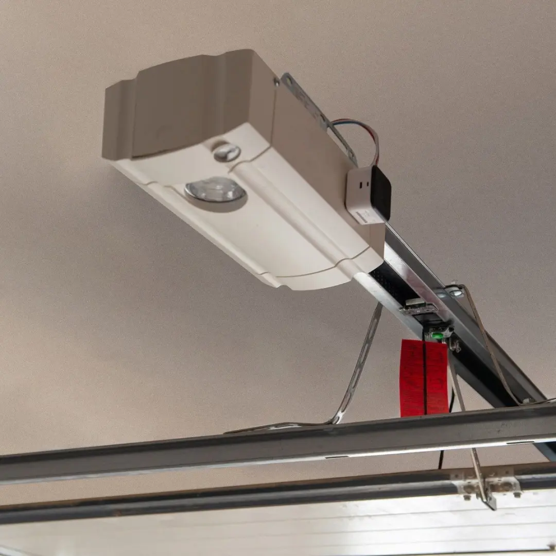 Yale Slimme Opener 5052847114537 Garage - Grijs - afbeelding 3 van 5