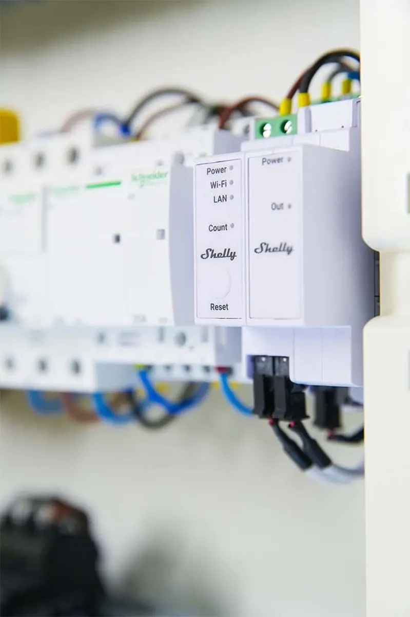 Shelly Pro Dimmer 0/1-10V PM - Blauw