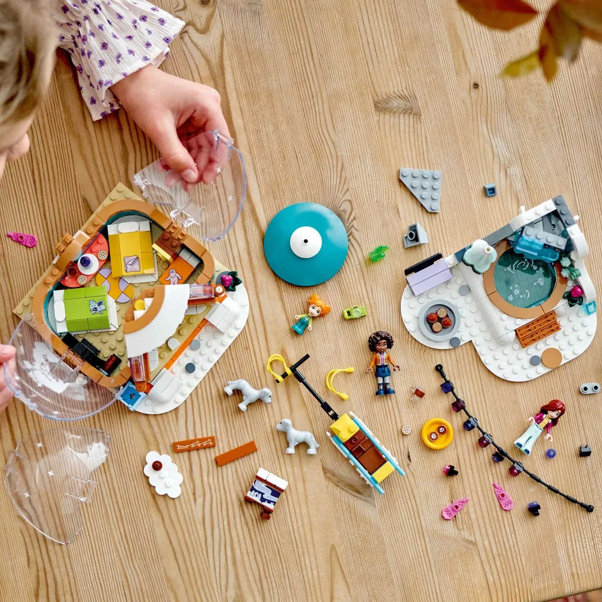 LEGO Friends Iglo Vakantieavontuur 41760 - Glamping Set - afbeelding 6 van 6