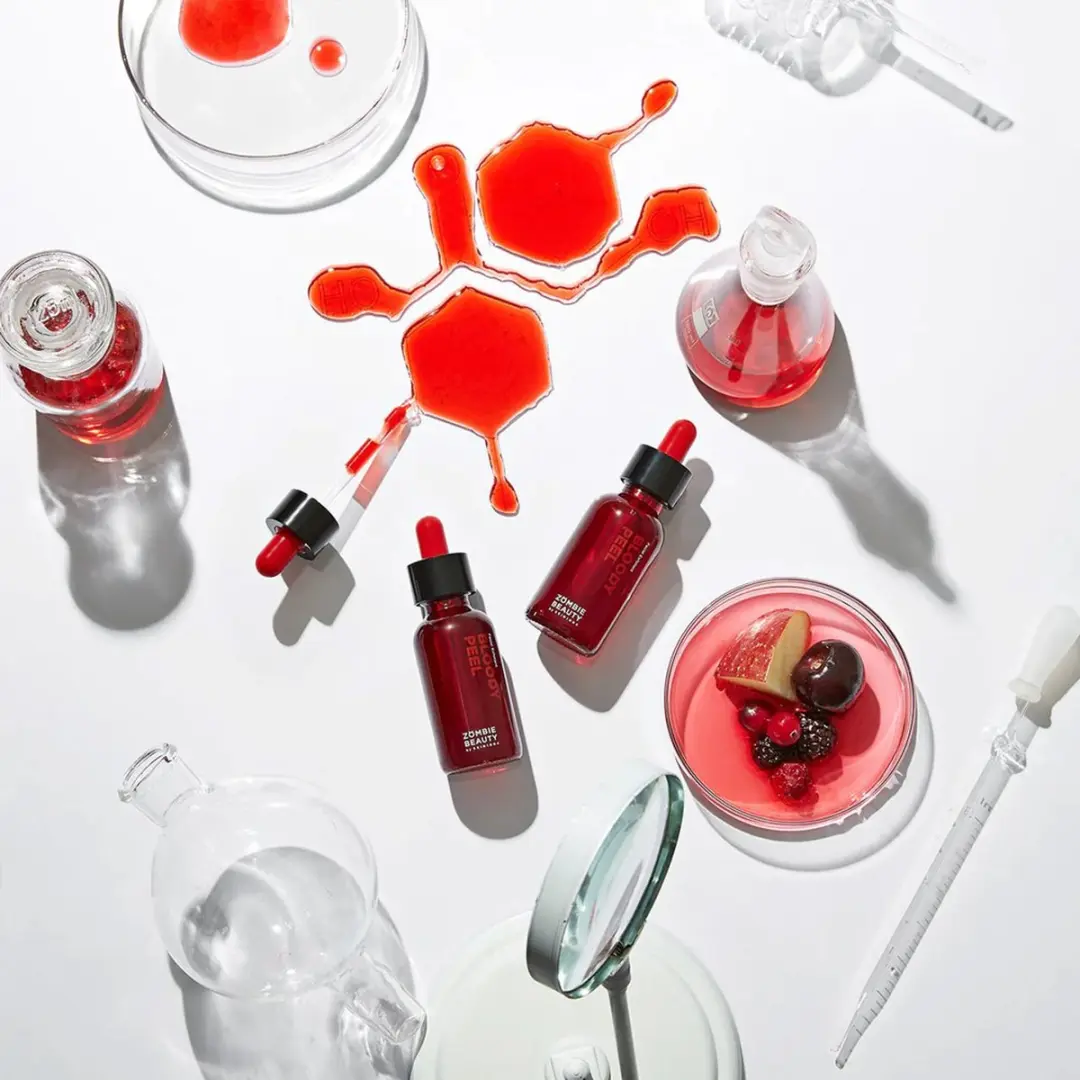 Skin1004 Zombie Beauty Bloody Peel 30ml - Rood