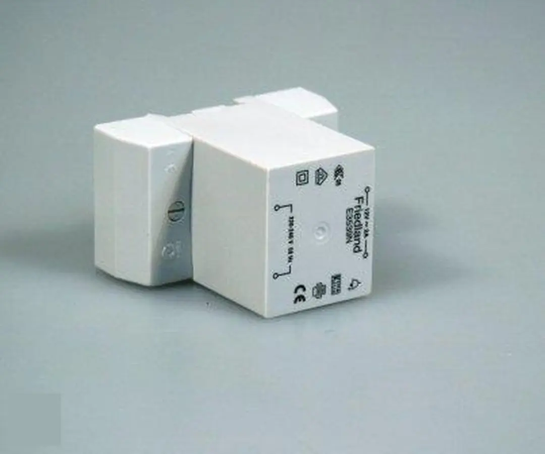 Honeywell Home Beltransformator E3539N 12V 2A - Wit