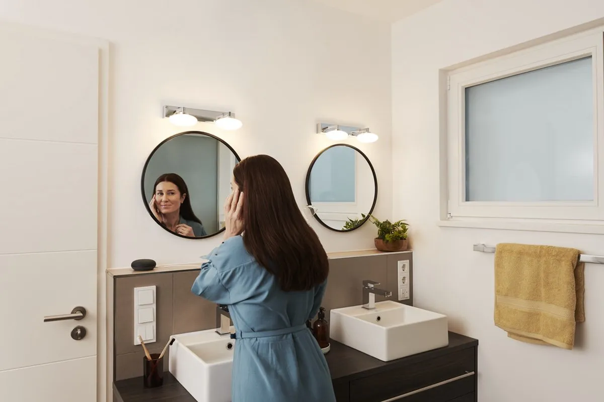 LEDVANCE BATHROOM Decorative Plafondlamp - 18W Tunable White - IP44 - Zilver - afbeelding 6 van 6