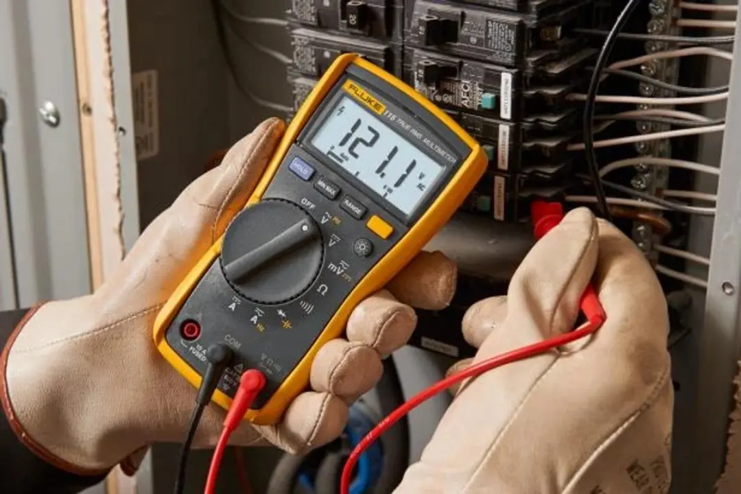 Fluke 115 True RMS Multimeter - 600V - Wit
