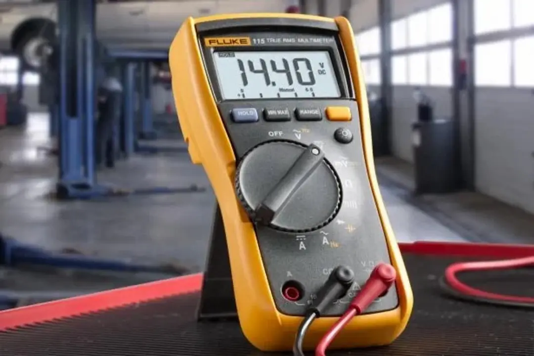 Fluke 115 True RMS Multimeter - 600V - Wit
