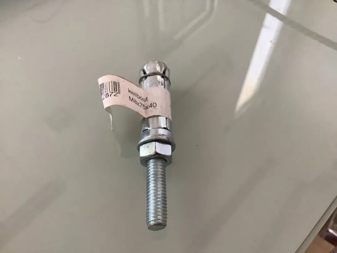 Deltafix Keilbout M6x60x40 - Verzinkt