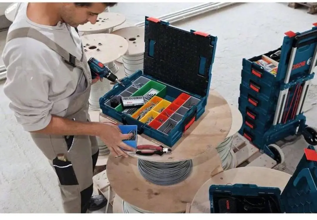 Bosch Professional L-Boxx 102 met 6 inzetbakken 1600A016NC - Blauw