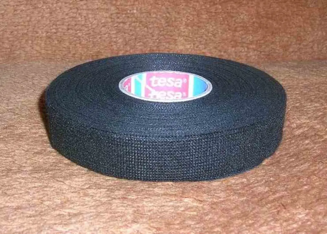 Tesa Stoffband 9mm x 25m - Zwart - afbeelding 2 van 2