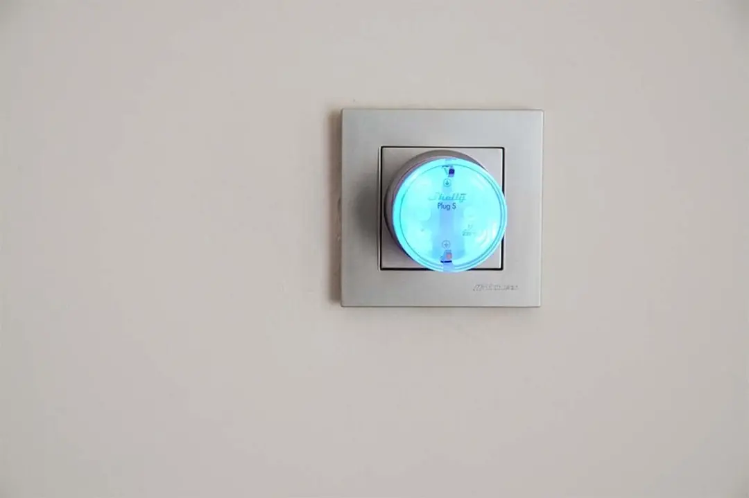 Shelly Plug S Gen3 Smart Socket - Transparent