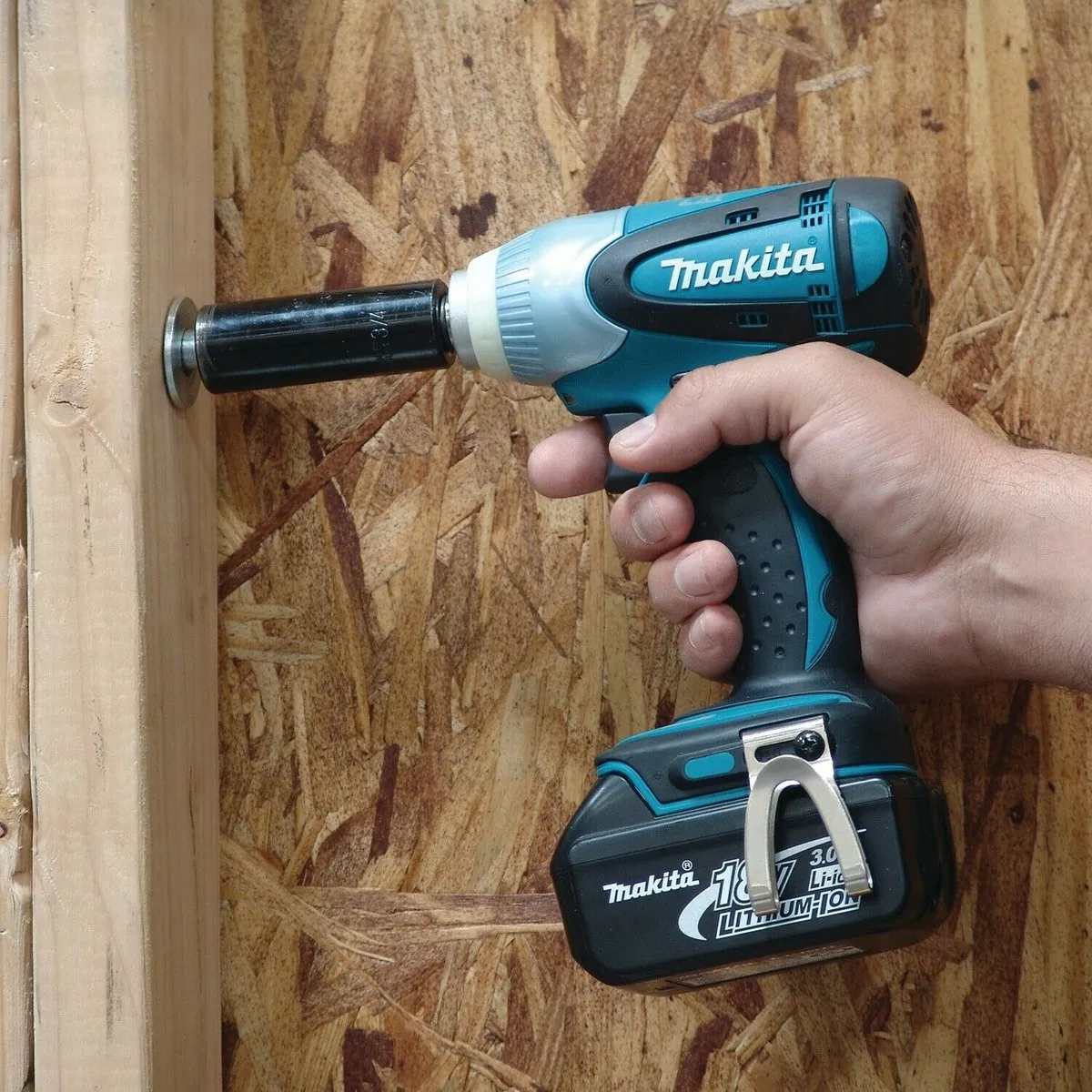 Makita DTW251Z Slagmoersleutel 18V - 230Nm
