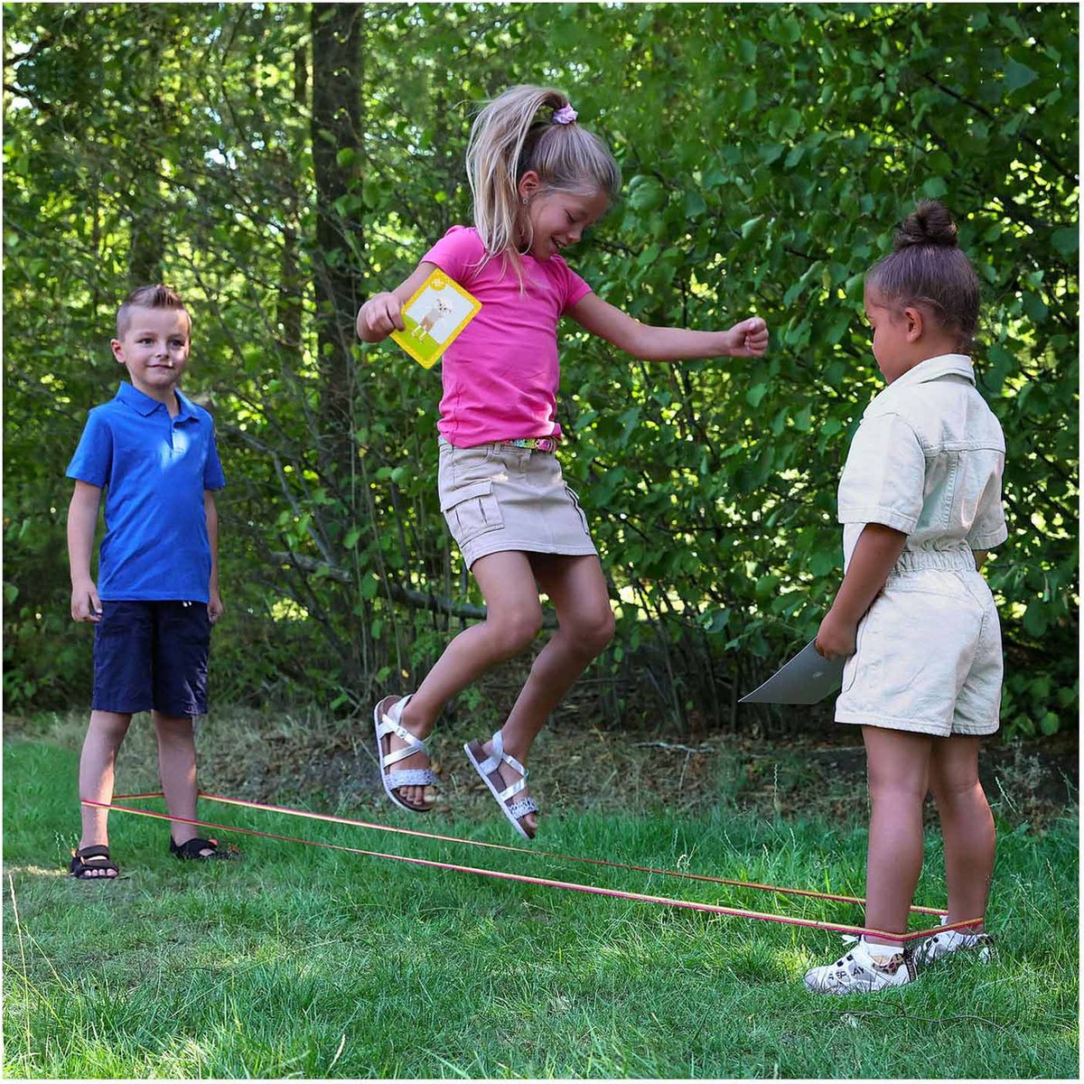 SES - Jump! Animals Elastieken - stevig elastiek met glitter - spinnerbord met draaibare pijl - 27 speelkaarten met sprongen