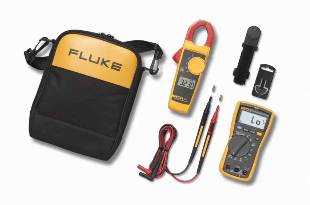 Fluke 117/323 EUR Multimeter & Stroomtang Set - Wit