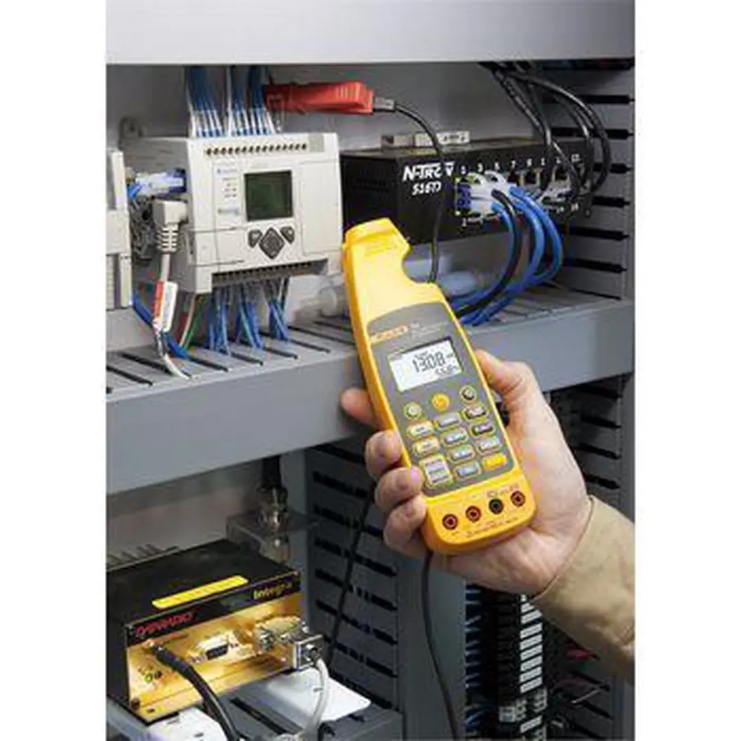Fluke 773 Stroomtang Multimeter - Processtroomlevering CAT II