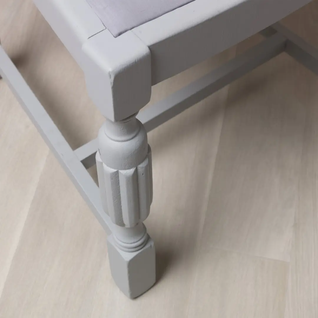 Rust-Oleum Lichtgrijs Chalky Finish Meubelverf 750ml - Kiezel