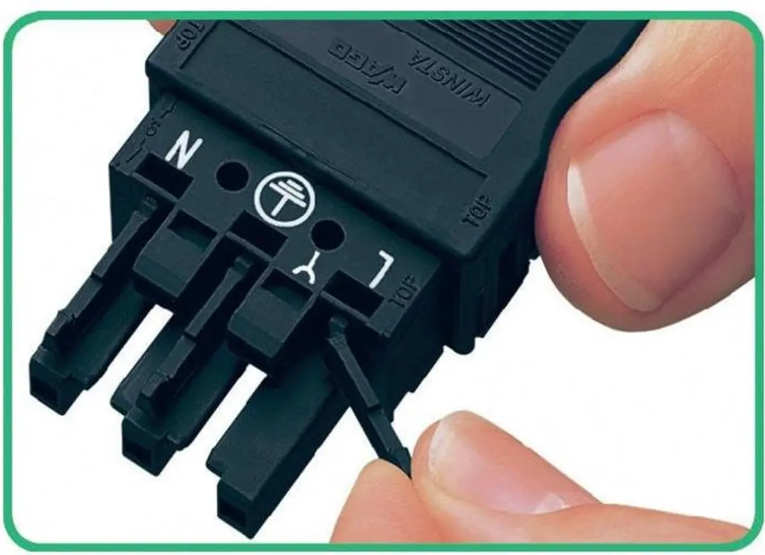 WAGO 770-113/K010-165 Netstekker WINSTA MIDI - 2+PE 25A Zwart
