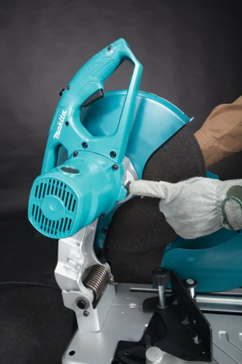 Makita LW1400 Metaal Afkortzaag 2200W 355mm