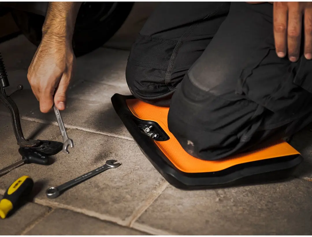Fento Board M2 Kniebeschermer F280520 - Oranje/Zwart