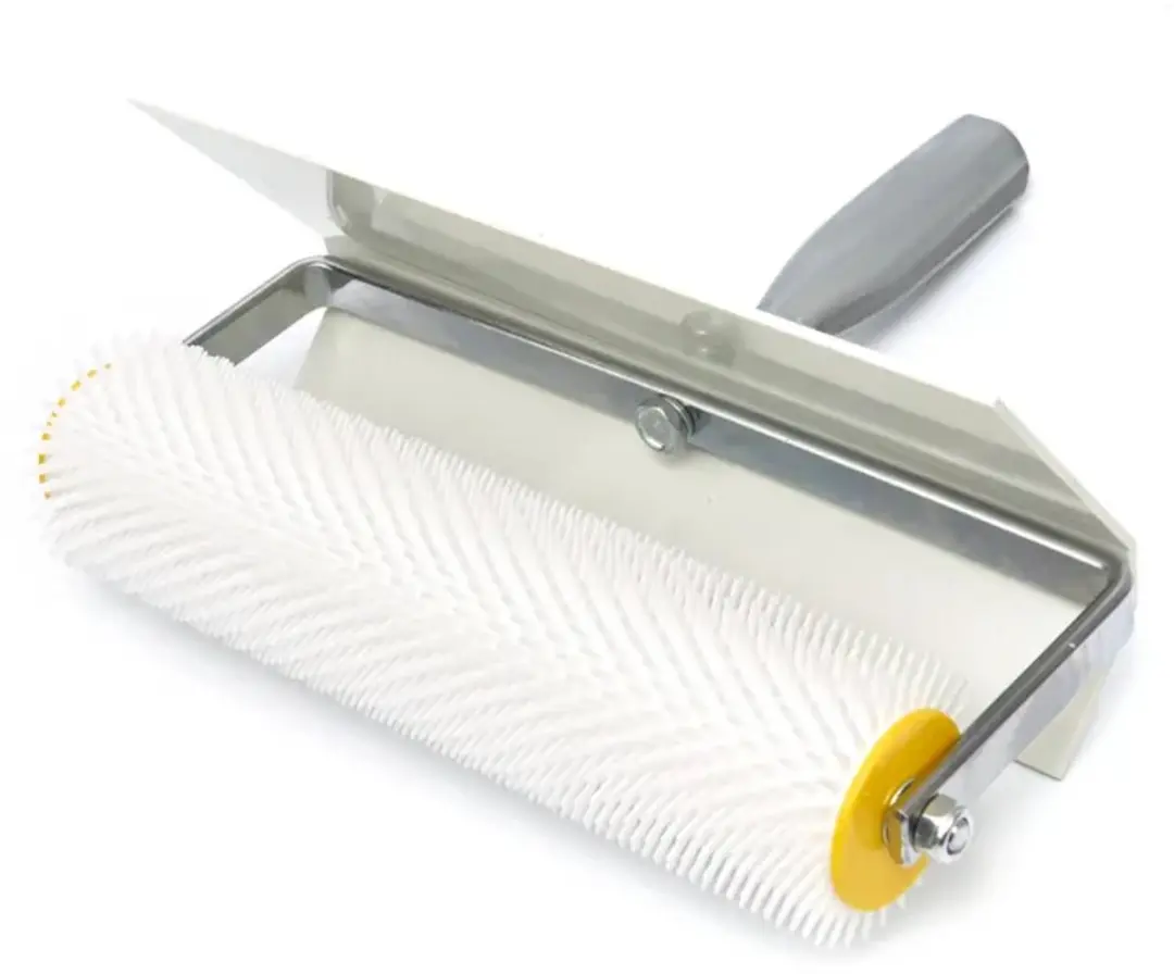 HBM Ontluchtingsroller met Spatkap 25cm