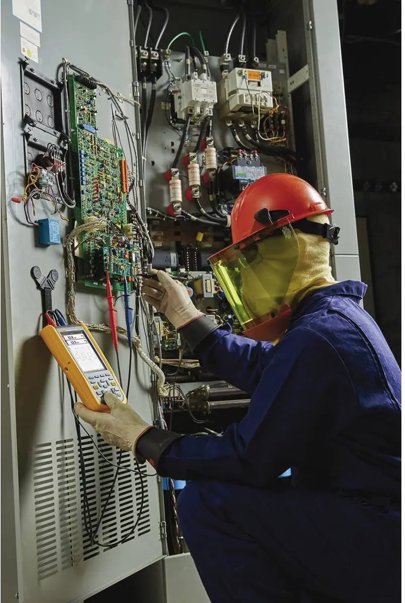 Fluke 125B/EU Handoscilloscoop 40 MHz - 2 Kanalen