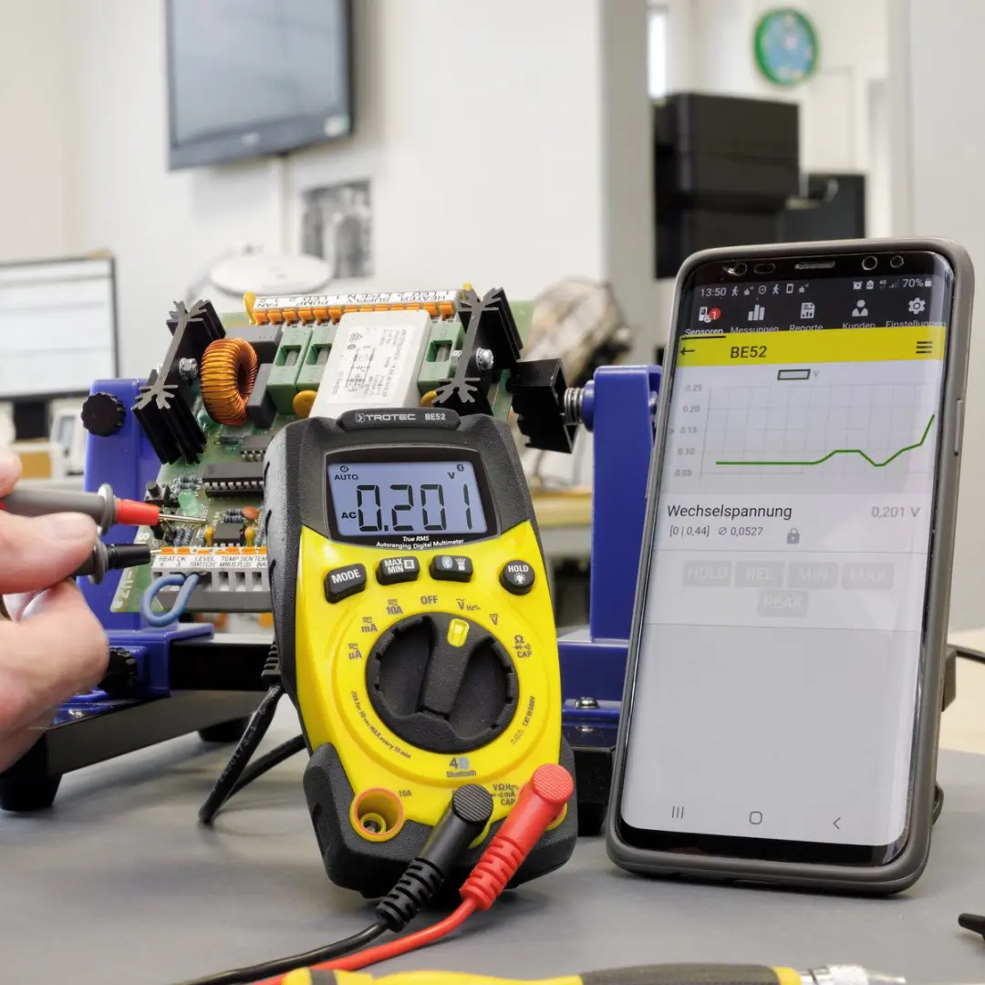 Trotec BE52 Digitale True-RMS Multimeter - Geel/Zwart