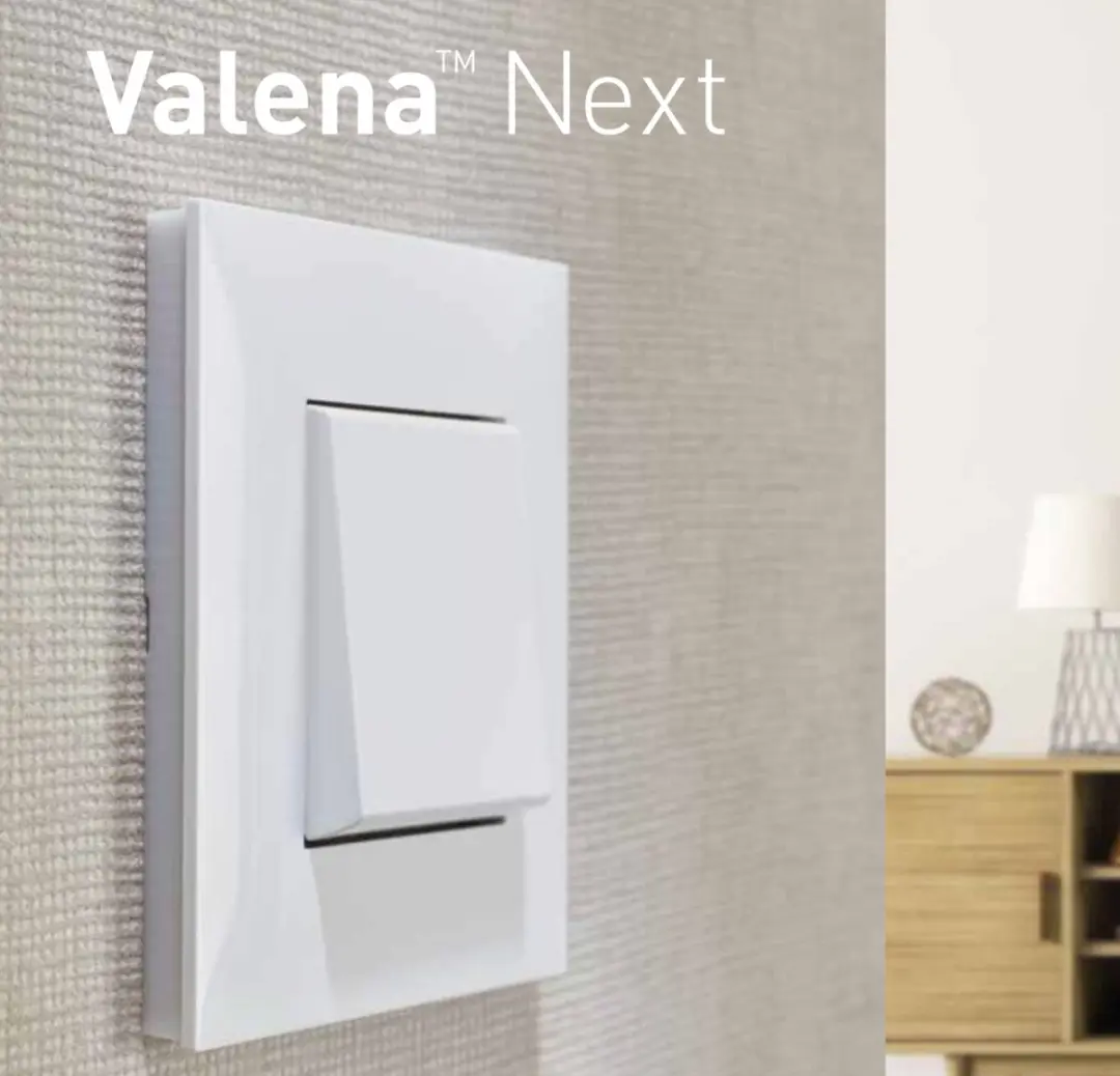 Legrand Valena Next with Netatmo Starterkit